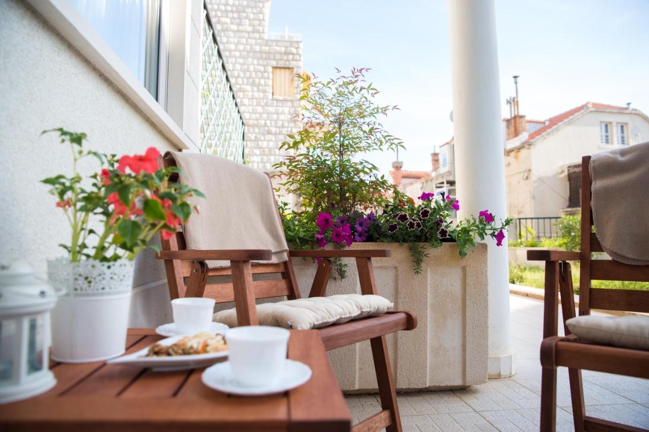 Larissa Dubrovnik